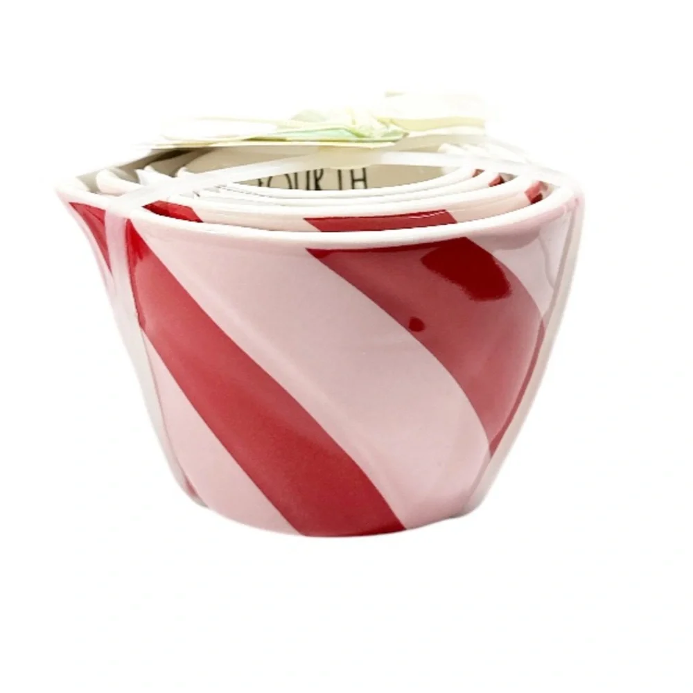 NEW Rae Dunn Valentine’s Day/Christmas PINK CANDY CANE Measuring Cup Set/4